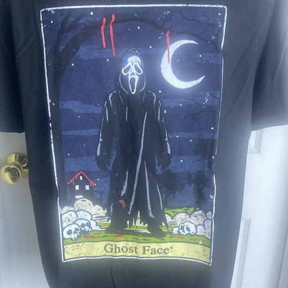 Ghost Face The Icon of Halloween Black Tee Unisex sz L NWOT - Picture 2 of 2
